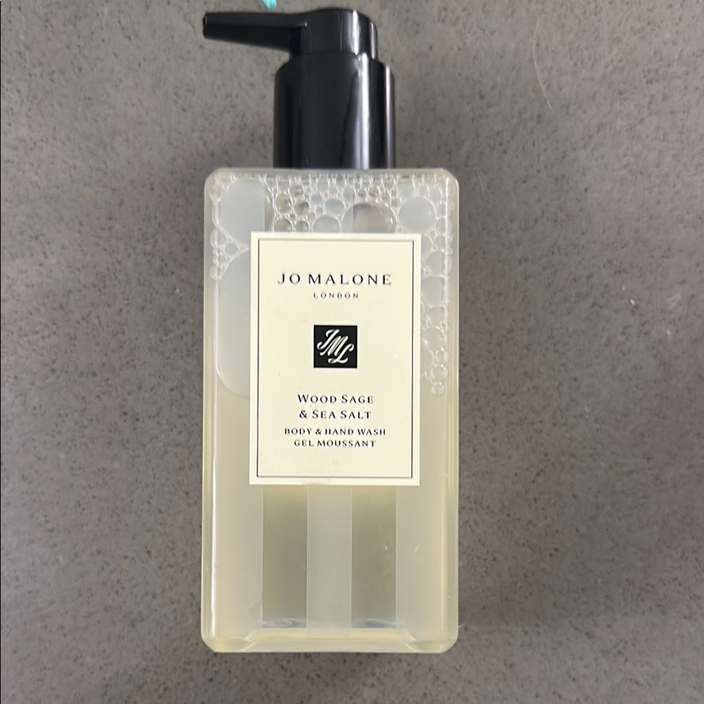 Jo Malone Wood Sage & Sea Salt Gel with Black Pump